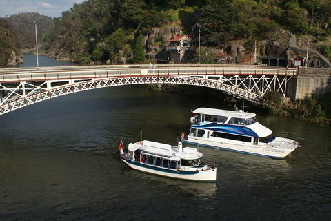 Cataract Gorge Cruise 11:30 Am - St Kilda Accommodation 1